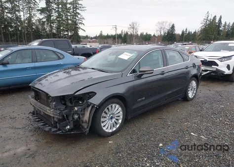 2016 Ford Fusion Hybrid Se из США, поврежденный, VIN 3FA6P0LU3GR187822